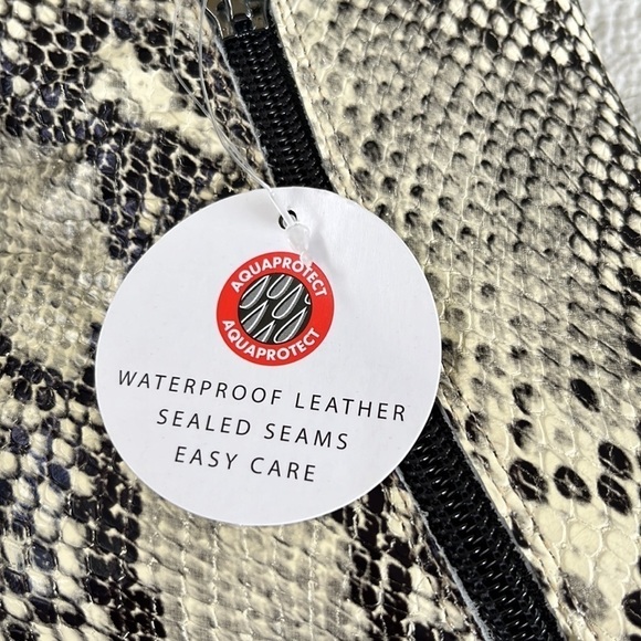 NWT Blondo Leather Ankle Boots - Picture 3 of 9